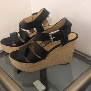 MK wedges